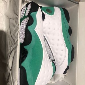 Air Jordan 13 Lucky green DS Size 10.5 $250